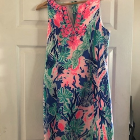 Lilly Pulitzer - Picture 1 of 1